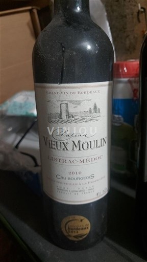 Bordeaux Listrac-Médoc Cru Bourgeois Château Vieux Moulin 2010
