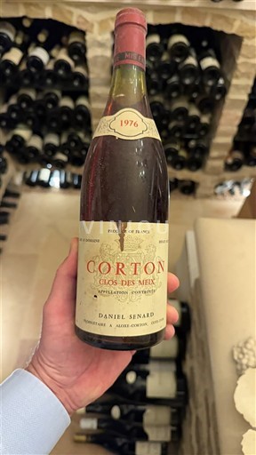 Burgundy Corton Grand Cru Domaine Daniel Senard Clos des Meix 1976