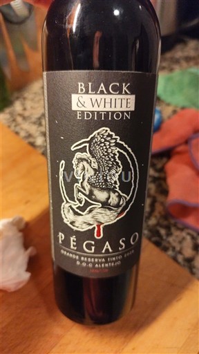 Portogallo Alentejo Herdade do Menir Black & White Edition 2020