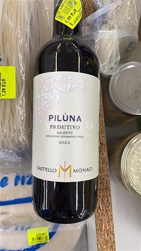 Puglia Susumaniello Salento Castello Monaci Pilùna 2022