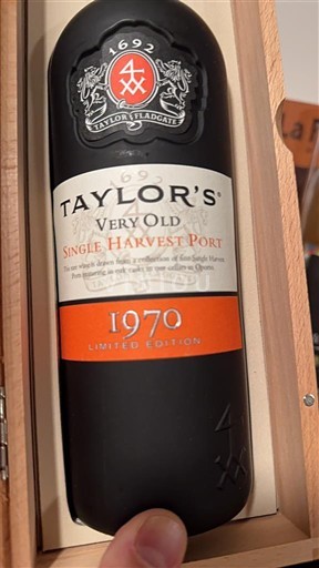 Portugal Oporto Taylor's Very Old Single Harvest Port 1970