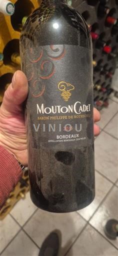 Bordeaux Mouton Cadet 2015