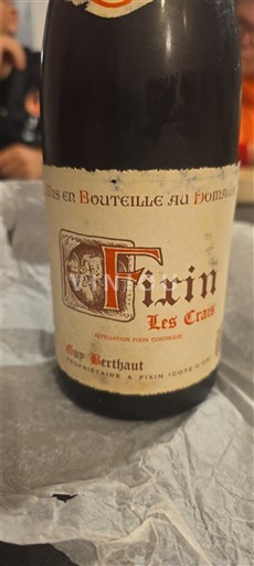 Burgundy Fixin Guy Berthaut Les Crais Non-Vintage