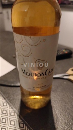 Bordeaux Mouton Cadet 2017