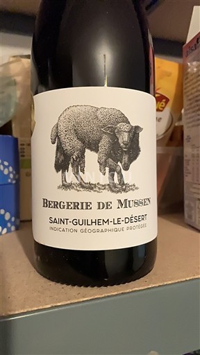 Languedoc in Roussillon Saint-Guilhem-le-Désert Bergerie de Mussen 2023