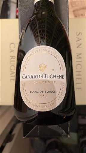 Shampanjë Canard-Duchêne Iconic Jo Viti