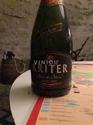 Bourgogne Ikke specificeret Kriter Demi sec Blanc de Blancs Ikke årgangsbestemt