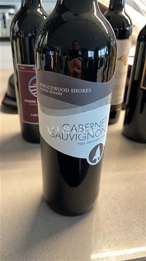 Ontario Lake Erie North Shore VQA Sprucewood Shores Estate Winery Không niên vụ