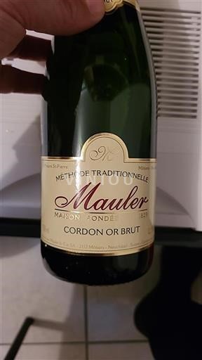 Neuchâtel Không được chỉ định Mauler Cordon Or Brut Không niên vụ