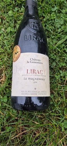 Údolí Rhôny Lirac Château La Genestière La Magnanerie 2018