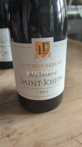 Rhônen laakso Saint-Joseph Luyton-Fleury les Cerisiers 2023