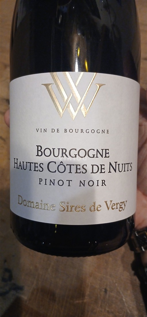 Burgundsko Hautes Côtes de Nuits Grand Cru Domaine Sires de Vergy Pinot Noir 2023
