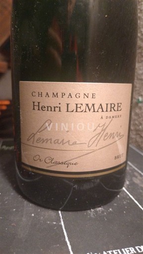 Samppanja Henri Lemaire Ei vuosikertaa
