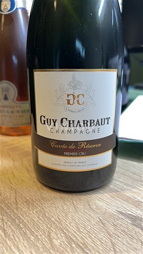 Šampanja Šampanjec Premier Cru Guy Charbaut de Réserve Neleten.