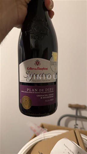 Thung lũng Rhône Không được chỉ định Cellier des Dauphins Signature 2020