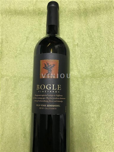 Vùng trồng nho được cấp phép California Napa Valley Bogle Vineyards Old Vine Zinfandel 2018