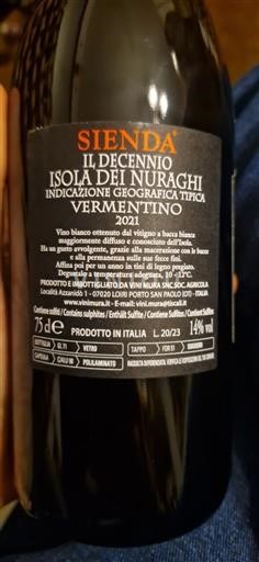 Sardinia Vermentino di Gallura Vini Mura Il Decennio Sienda 2021