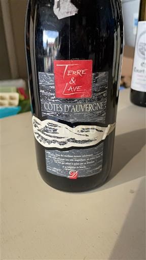Thung lũng sông Loire Côtes-d'auvergne Terre & Lave 2005