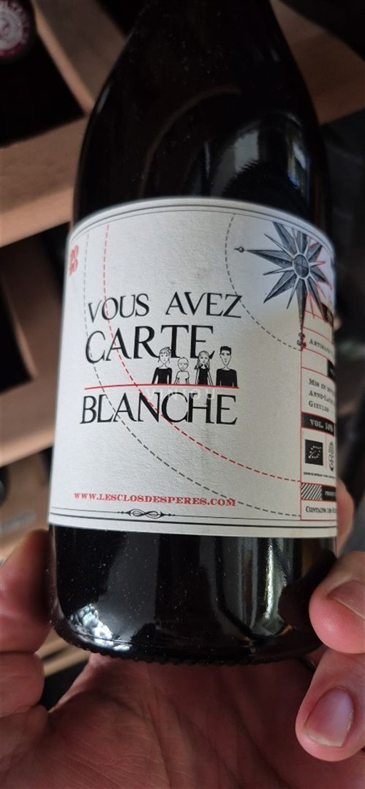 Languedoc Ospecificerad Les Clos Des Pères Carte Blanche Icke årgångsbetecknad