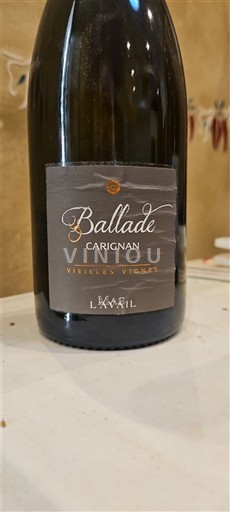 Languedoc ja Roussillon Katalonianrinteet Les Vignobles Laval Ballade Carignan Vieilles Vignes Ei vuosikertaa
