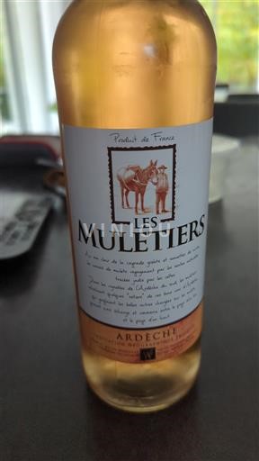 Alpe in reke Rona Ardeška. Les Muletiers Neleten.