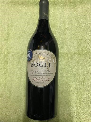 Vùng trồng nho được cấp phép California Không được chỉ định Bogle Vineyards Petite Sirah 2018