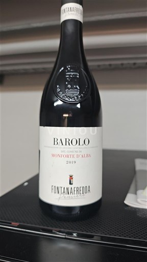 Piemont Barolo Fontanafredda Monforte d'Alba 2019