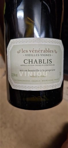 Burgundy Chablis La Chablisienne Les Vénérables Vieilles Vignes 2010