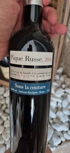 Bordeaux Not Specified Pique Russe Sous la couture 2018