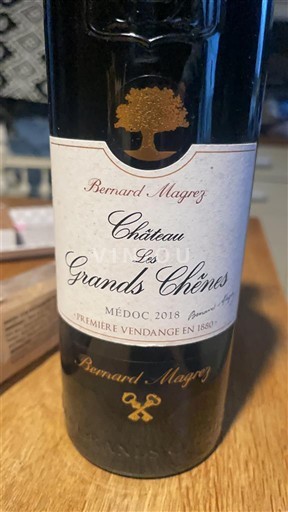 Bordo Медок Cru Bourgeois Supérieur Château Les Grands Chênes 2018