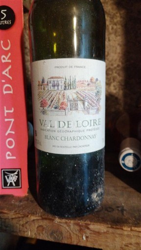 Loire Valley Blanc Chardonnay Non-Vintage