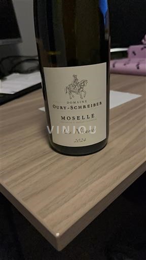 Lorena Mosela Domaine Oury-Schreiber Les Nieumés 2024