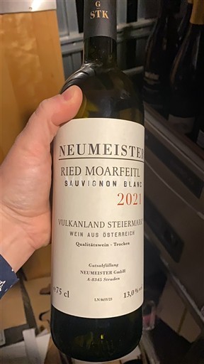 Steiermark Vulkanland Steiermark DAC Neumeister Ried Moarfeitl Sauvignon Blanc 2021