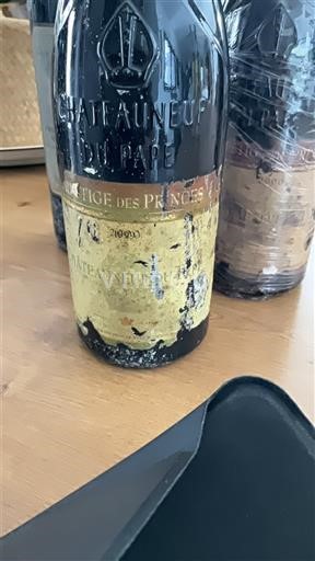 Rhônedalen Châteauneuf-du-Pape Prestige des Princes 2000