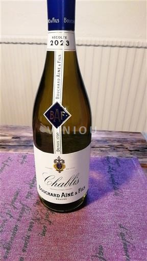 Burgundi Chablis Bouchard Aîné & Fils 2023