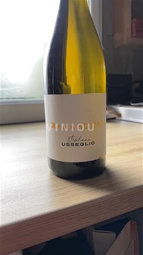 Rhônen laakso Châteauneuf-du-Pape Stéphane Usseglio Les Amandiers Ei vuosikertaa