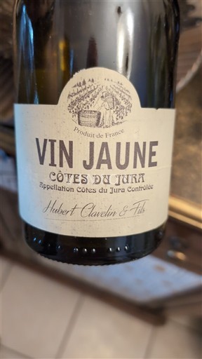 Jura Côtes du Jura Hubert Clavelin & Fils Non-Vintage