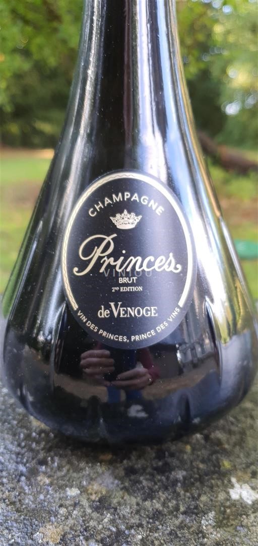 Šampanja Šampanjec Venoge Princes Neleten.