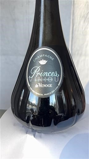Šampanja Šampanjec Venoge Princes Blanc de Noirs Neleten.