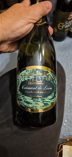 Loire Valley Crémant de Loire B. Claude Non-Vintage