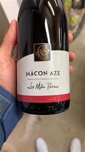 Burgundy Mâcon and Mâcon-Villages Cave Azé Les Mille Pierres 2024