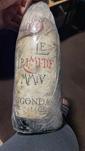Rhônen laakso Gigondas Domaine La Casenove Le Primitif 2004