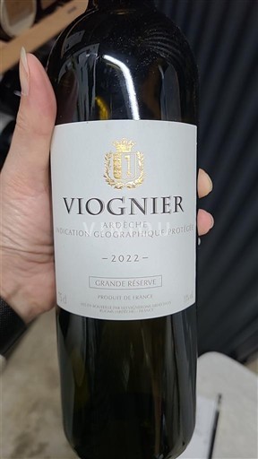 Alpe in reke Rona Ardeška. Grande Réserve 2022