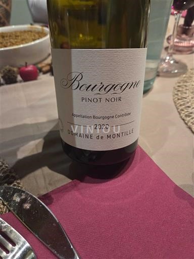 Burgundsko Domaine Montille Pinot Noir 2020