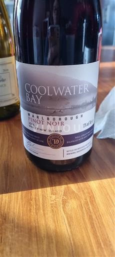 Wines Rouge sec Coolwater Bay 2016 New Zealand Marlborough