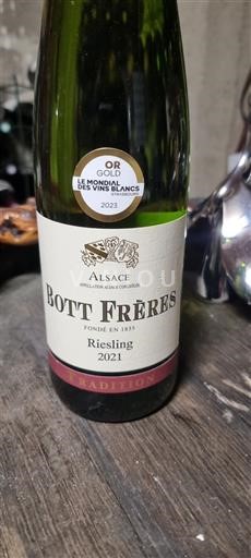 Alsace Riesling Bott Frères Tradition 2021