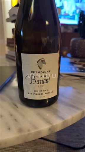 Šampanja Ni doloceno Grand Cru Alain Bernard Les Pierre Robert Neleten.
