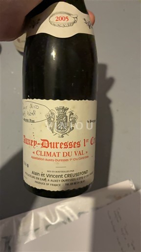 Burgundy Not Specified Premier Cru Alain et Vincent Creusefond Climat du Val 2005