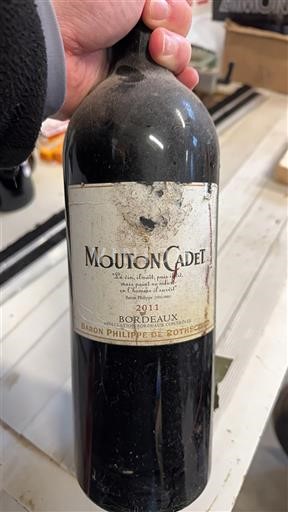 Bordeaux Mouton Cadet 2011