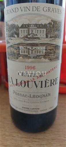 Vin Rouge sec Château La Louvière 1996 France Bordeaux Pessac-Léognan AOC